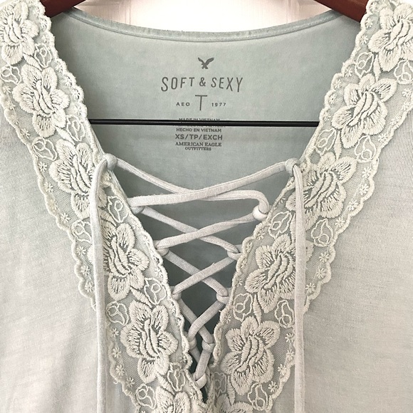 American Eagle Top - Picture 2 of 4